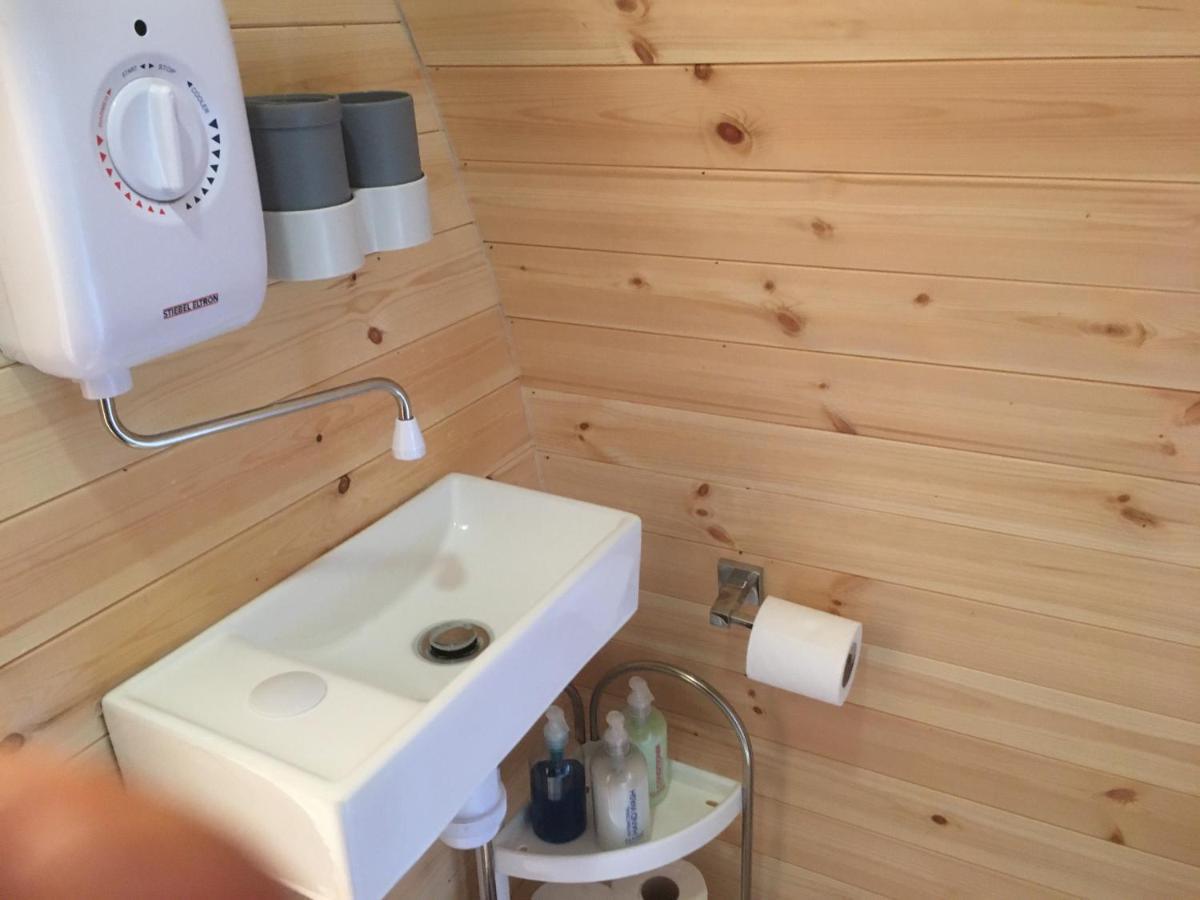 Готель Kilcamb Camping Pods Edinbane Екстер'єр фото